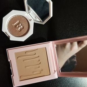 Kylie Bronzer & Fenty Highlight